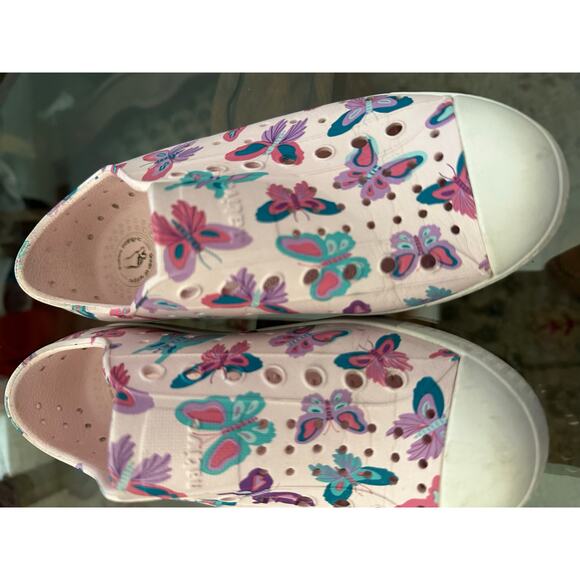 Native Kids' Girl's Pink Jefferson Butterfly Print Slip On Sneaker Shoes Size 13 - Picture 10 of 10